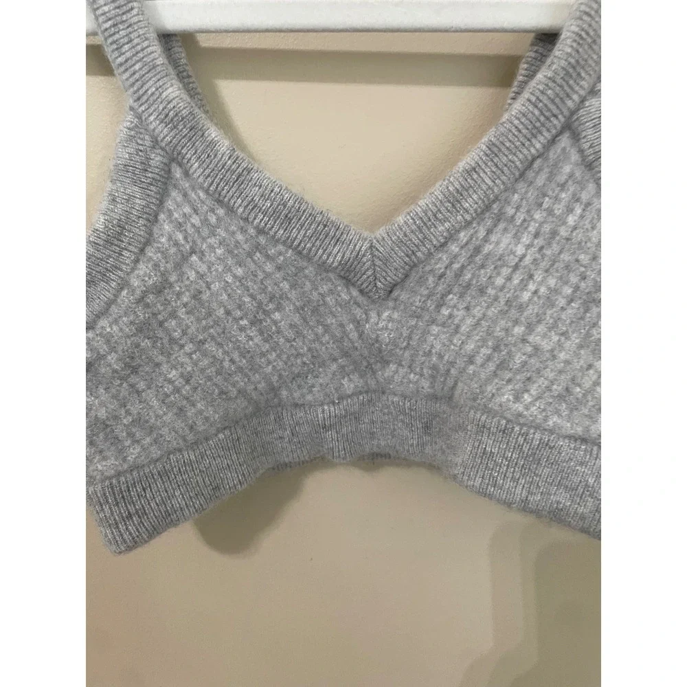Alo Yoga Cashmere Plush Waffle V-Neck Bra W9654R Size S Gray Bralette Brami